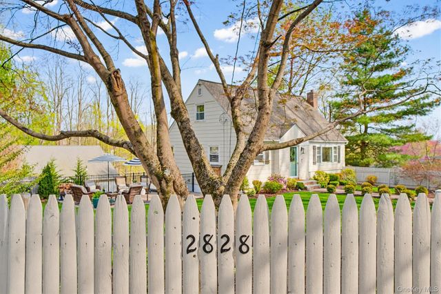 2828 Kent Lane, Yorktown Heights, NY 10598