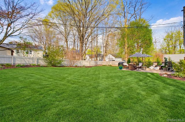 2828 Kent Lane, Yorktown Heights, NY 10598