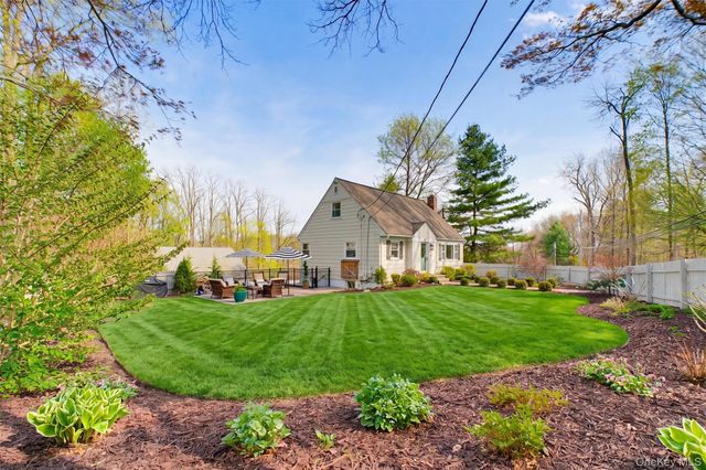 2828 Kent Lane, Yorktown Heights, NY 10598