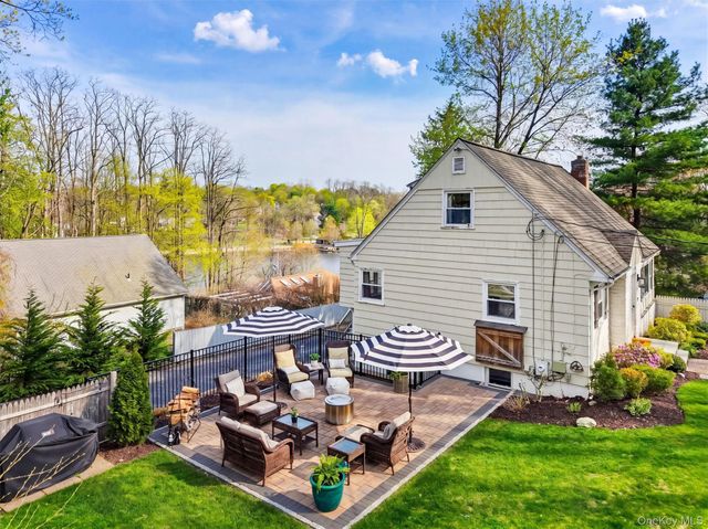 2828 Kent Lane, Yorktown Heights, NY 10598