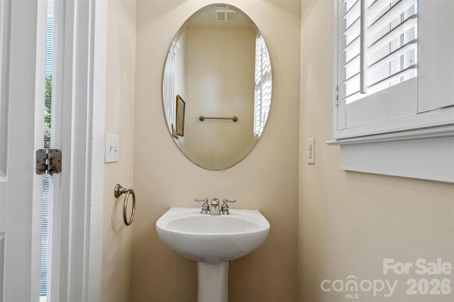 283 Bridges Farm Road, Mooresville, NC 28115