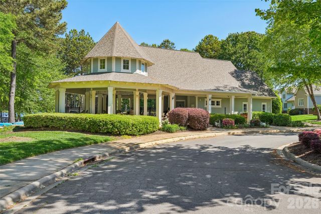 283 Bridges Farm Road, Mooresville, NC 28115
