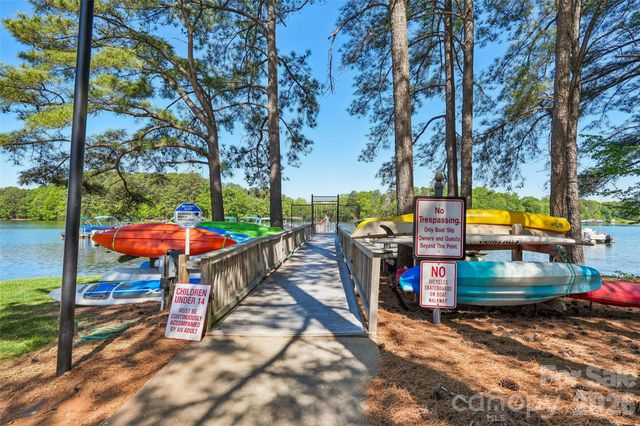 283 Bridges Farm Road, Mooresville, NC 28115