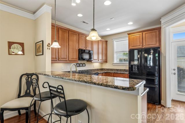 283 Bridges Farm Road, Mooresville, NC 28115