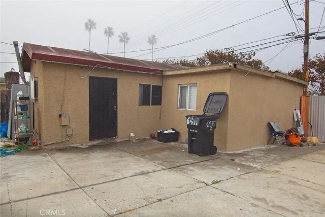 6911 Compton, Los Angeles, CA 90001