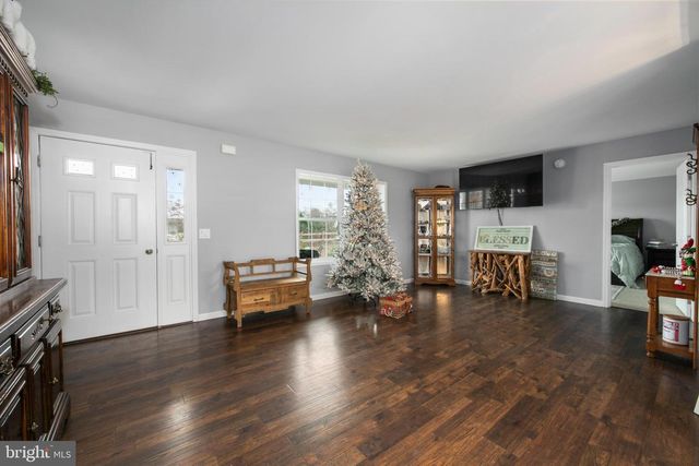 2671 E SHERMAN AVE, Vineland, NJ 08361