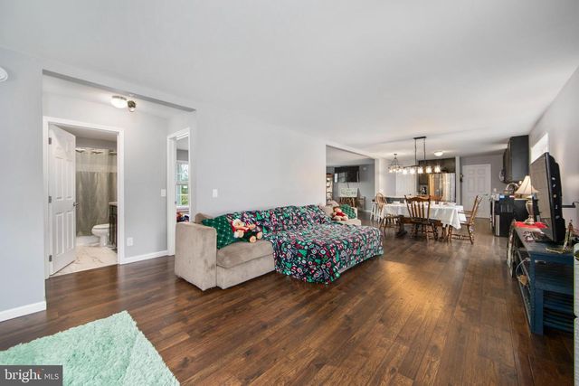 2671 E SHERMAN AVE, Vineland, NJ 08361