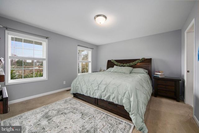 2671 E SHERMAN AVE, Vineland, NJ 08361