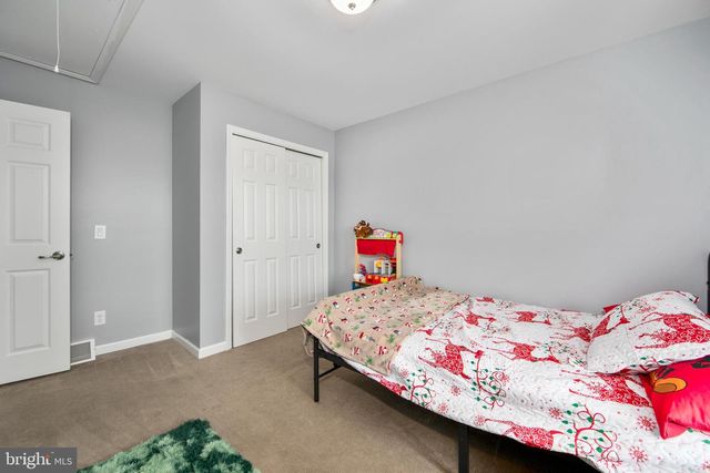 2671 E SHERMAN AVE, Vineland, NJ 08361