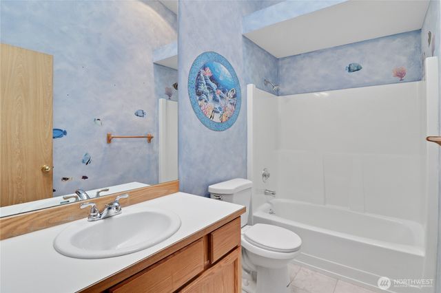 25208 38th Avenue E, Spanaway, WA 98387