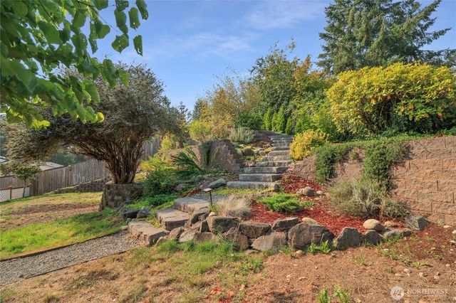 25208 38th Avenue E, Spanaway, WA 98387