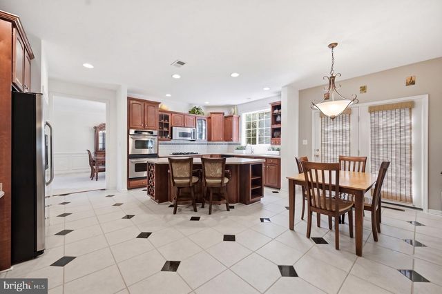 12128 PAPER BIRCH LN, Gainesville, VA 20155