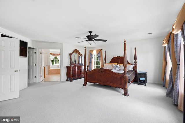 12128 PAPER BIRCH LN, Gainesville, VA 20155