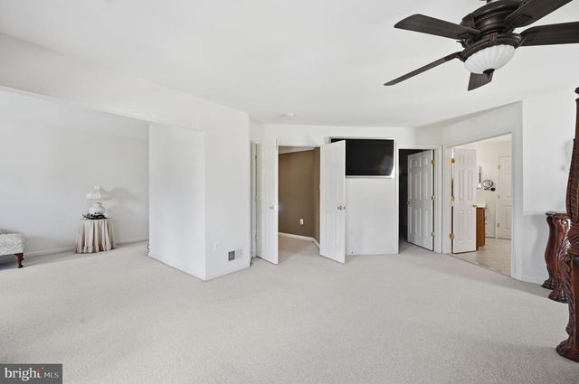 12128 PAPER BIRCH LN, Gainesville, VA 20155