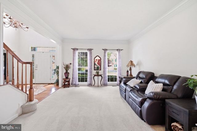 12128 PAPER BIRCH LN, Gainesville, VA 20155