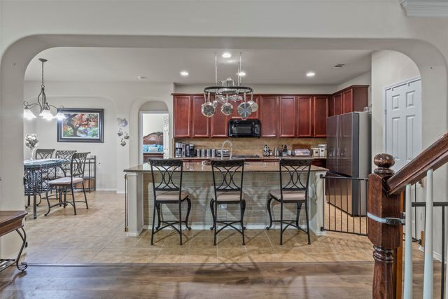 2235 Tawny Owl Road, Grand Prairie, TX 75052