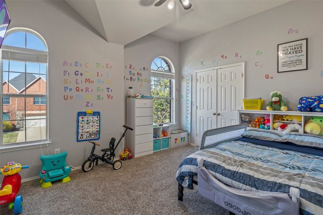 2235 Tawny Owl Road, Grand Prairie, TX 75052