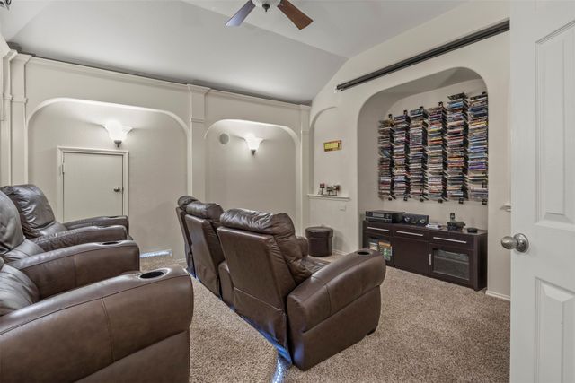 2235 Tawny Owl Road, Grand Prairie, TX 75052