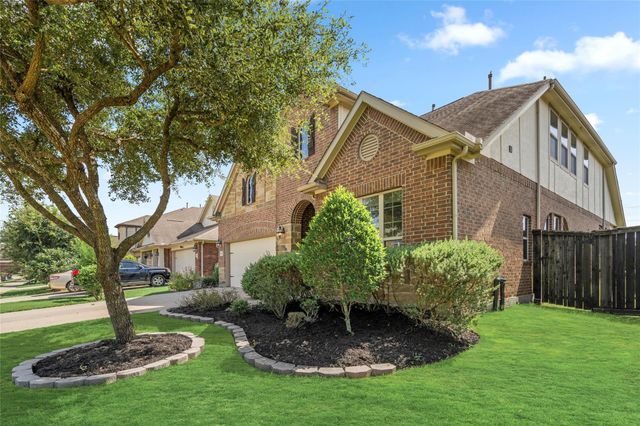 4318 Berry Bend Lane, Richmond, TX 77406