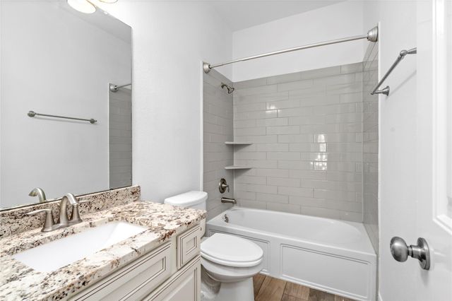 4318 Berry Bend Lane, Richmond, TX 77406