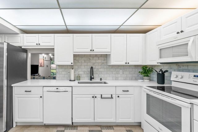 6000 NW 2nd Avenue 138, Boca Raton, FL 33487