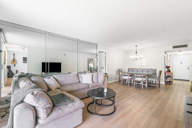 6000 NW 2nd Avenue 138, Boca Raton, FL 33487