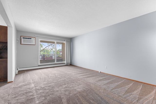 2011 Viking Drive NW 23, Rochester, MN 55901