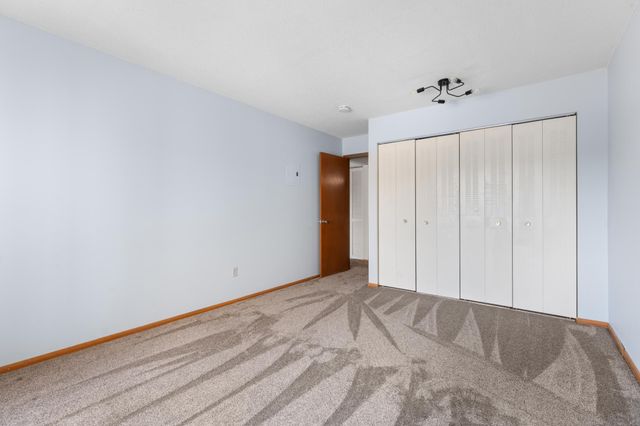 2011 Viking Drive NW 23, Rochester, MN 55901