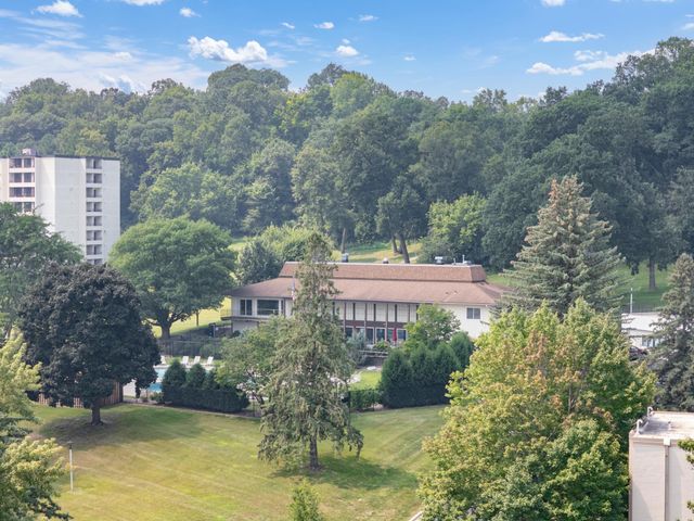 2011 Viking Drive NW 23, Rochester, MN 55901