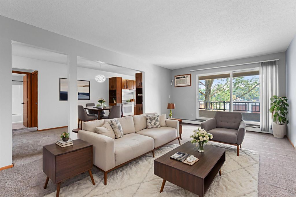 2011 Viking Drive NW 23, Rochester, MN 55901