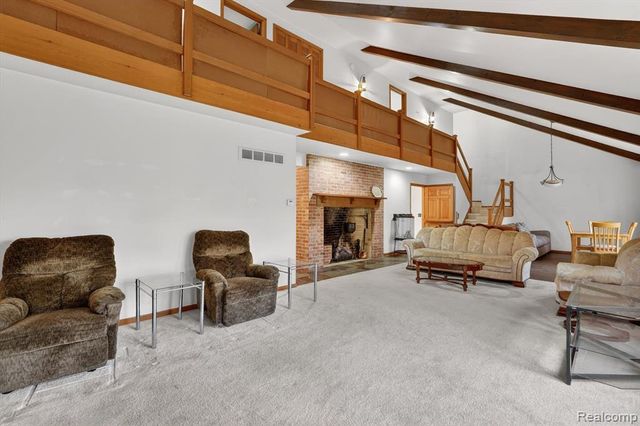 6225 Sierra Pass, Flint, MI 48532
