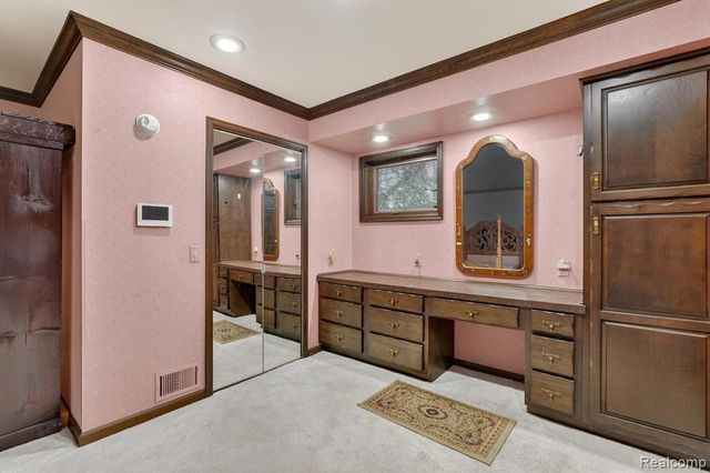 6225 Sierra Pass, Flint, MI 48532