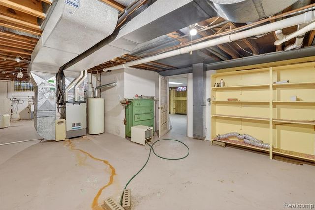 6225 Sierra Pass, Flint, MI 48532