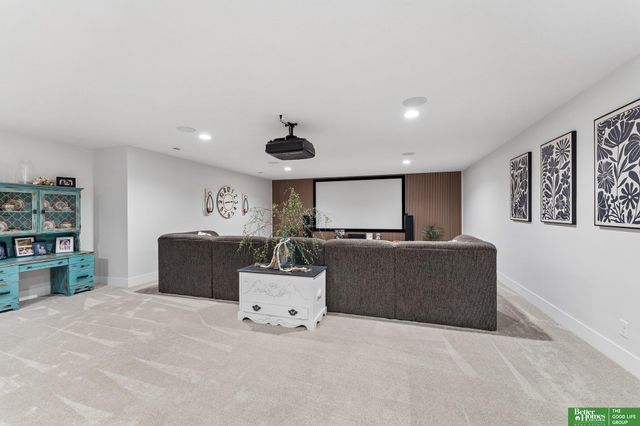 8164 S 184th Terrace, Omaha, NE 68136