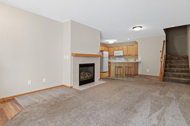5405 206th Street W 109, Farmington, MN 55024