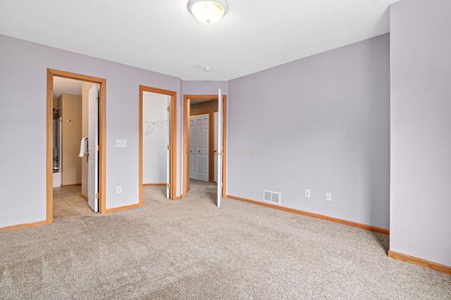 5405 206th Street W 109, Farmington, MN 55024
