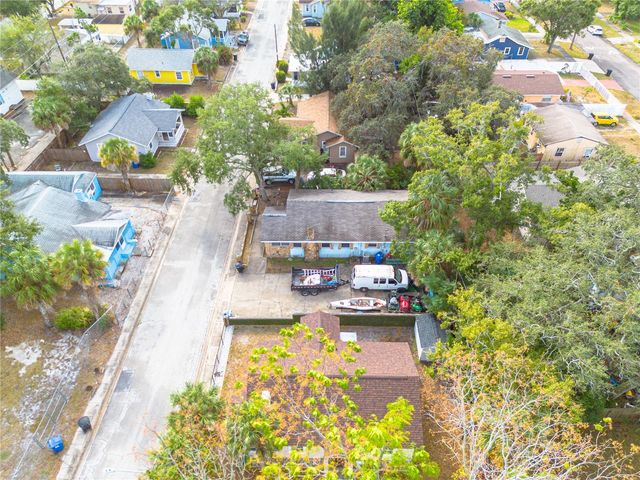 2011 AUBURN STREET S, St Petersburg, FL 33712