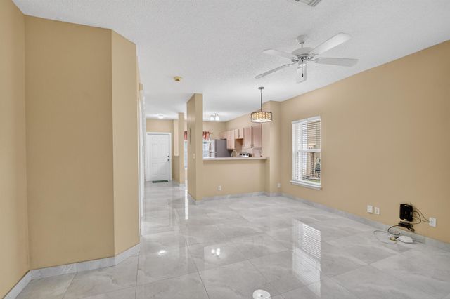 6959 Blacksmith Way, Lake Worth, FL 33467