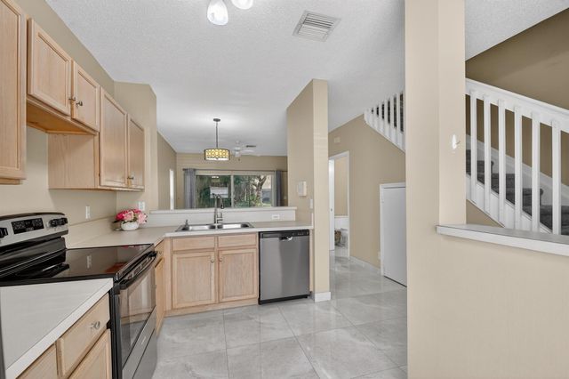 6959 Blacksmith Way, Lake Worth, FL 33467