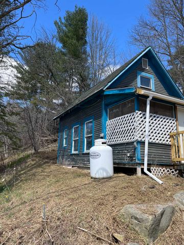 76 Water Street, Barton, VT 05822