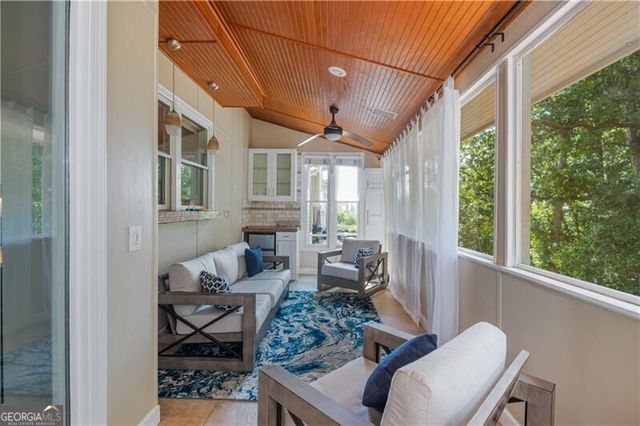 1513 Whitehead Bluff NW, Atlanta, GA 30318