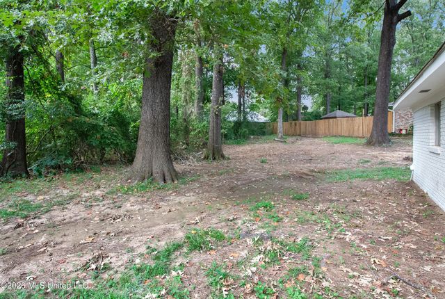 1027 Tanglewood Drive, Clinton, MS 39056