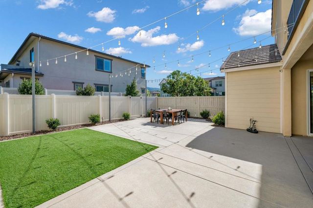 21715 Deer Grass, Escondido, CA 92029