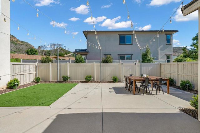 21715 Deer Grass, Escondido, CA 92029