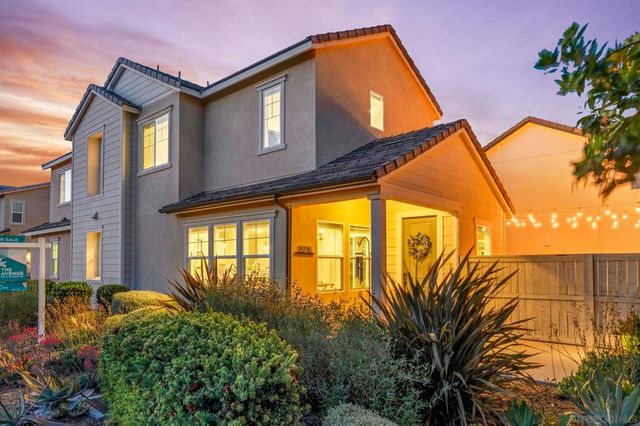21715 Deer Grass, Escondido, CA 92029