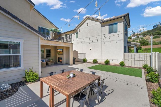 21715 Deer Grass, Escondido, CA 92029