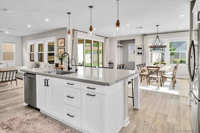 21715 Deer Grass, Escondido, CA 92029