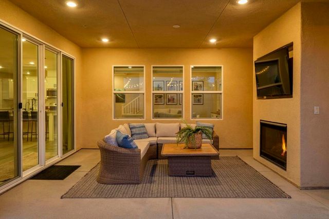 21715 Deer Grass, Escondido, CA 92029