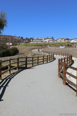 21715 Deer Grass, Escondido, CA 92029