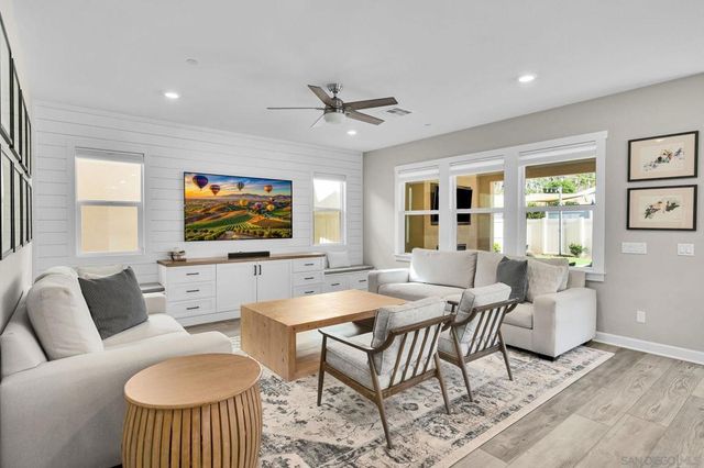 21715 Deer Grass, Escondido, CA 92029